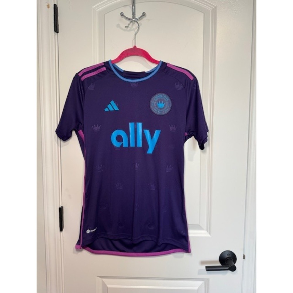 Adidas Charlotte FC‎ 2023 Crown Jewel Kit Jersey Purple Womens Medium Ally Logo